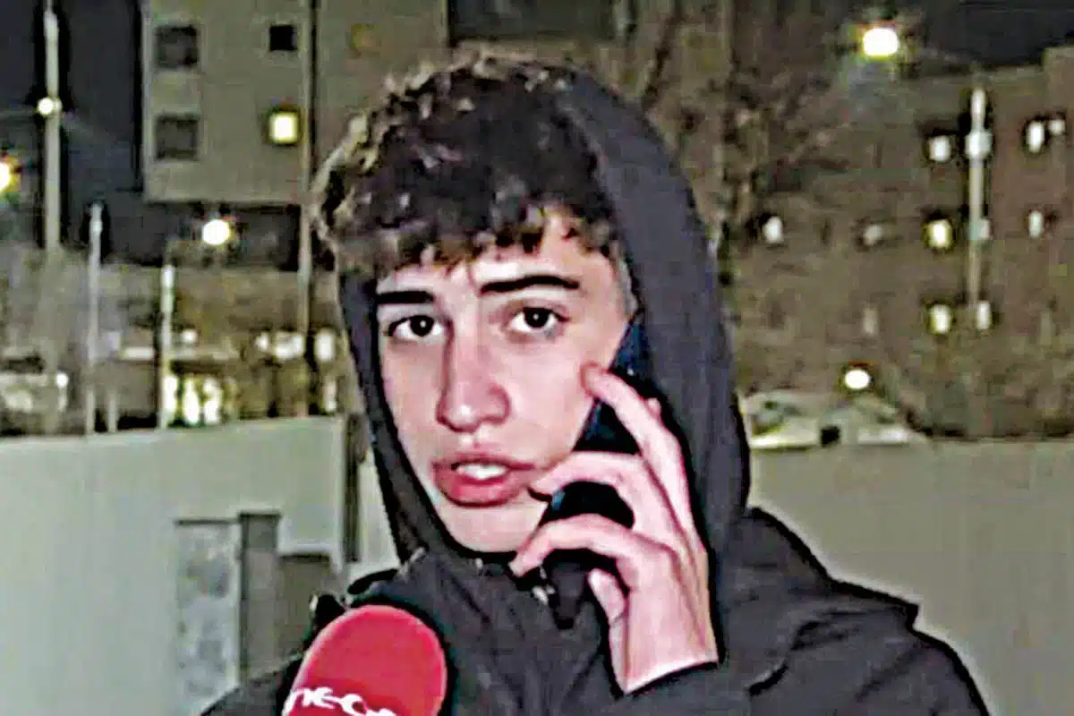 Η Ακαδημία Αθηνών βράβευσε τους νεαρούς «ήρωες» των Τεμπών, Ανδρέα Αλικανιώτη, Μιχάλη Κλάψη και ‘Αγγελο Τσιαμούρα 4 tsiamouras