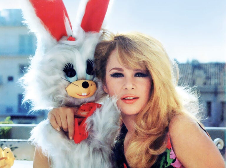 «Θυμάμαι τις μακαρονάδες κάθε Σάββατο στο σπίτι της Αλίκης. Μας έβαζε να τρώμε για να μας βλέπει και να χορταίνει. Δεν έτρωγε για να μην παχύνει»