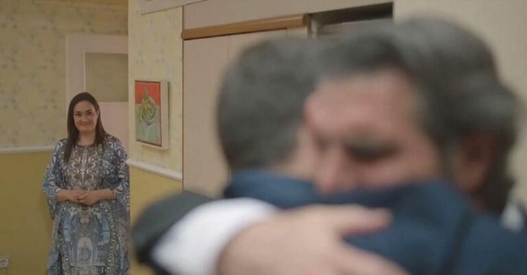 Αποθεώθηκε το φινάλε της σειράς «Σέρρες» του Γιώργου Καπουτζίδη –  «Σ’αγαπάω όπως είσαι»