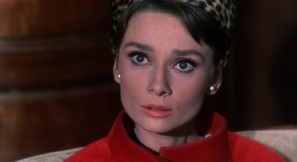 Audrey_Hepburn_in_Charade_4