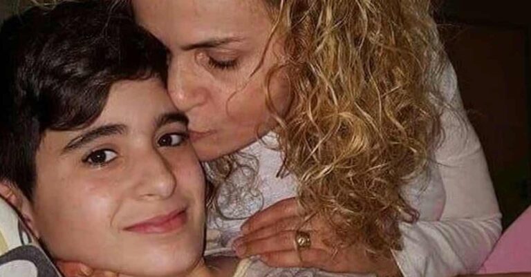 «Έφυγε μακριά μας, τον θέρισε ένας καρκίνος-Λερναία Ύδρα που όσο κι αν αγωνίστηκε, για να τον αντιμετωπίσει, στάθηκε αδύνατο»