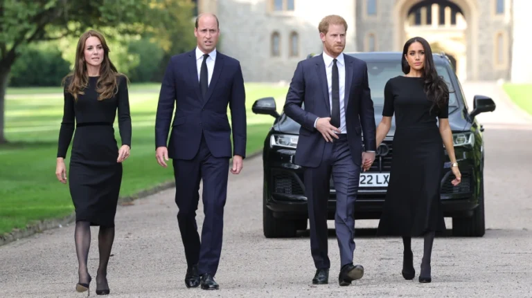 20 κανόνες που ακολουθούν τα μέλη της βασιλικής οικογένειας από την γέννησή τους