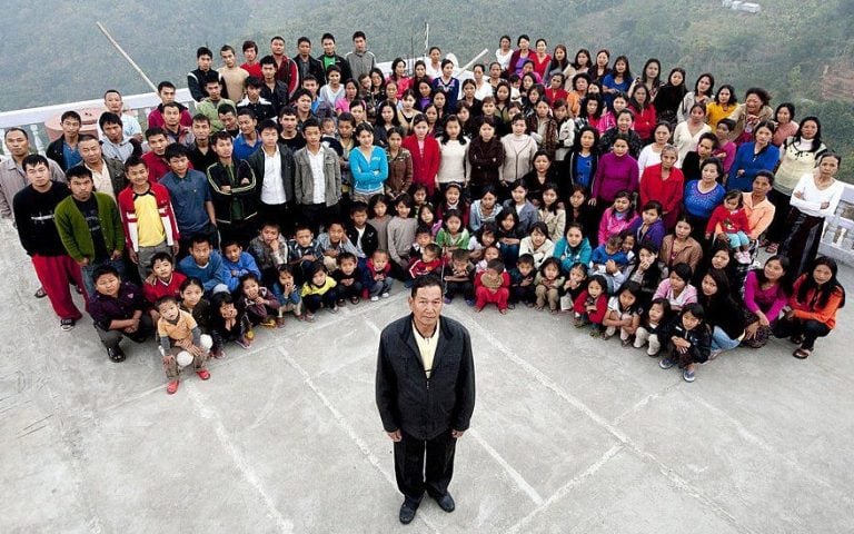 largest family 768x480 1