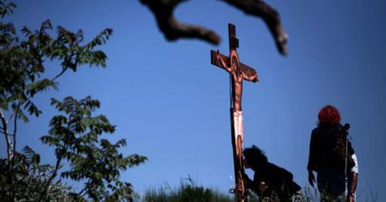 Μεγάλη Πέμπτη: Απόψε βράδυ, μην κοιμηθείς, Απόψε γίνονται θαύματα – Απόψε αλλάζουνε ζωές
