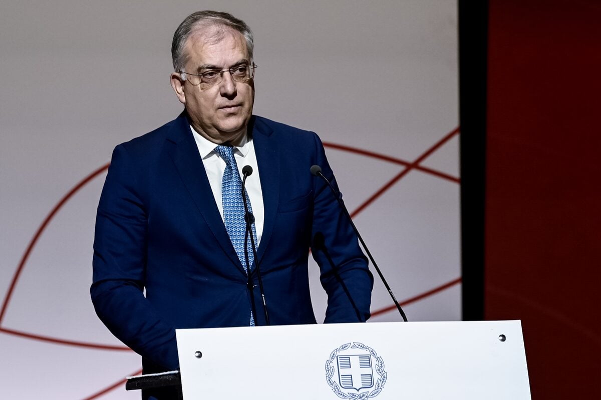 takis theodorikakos 2