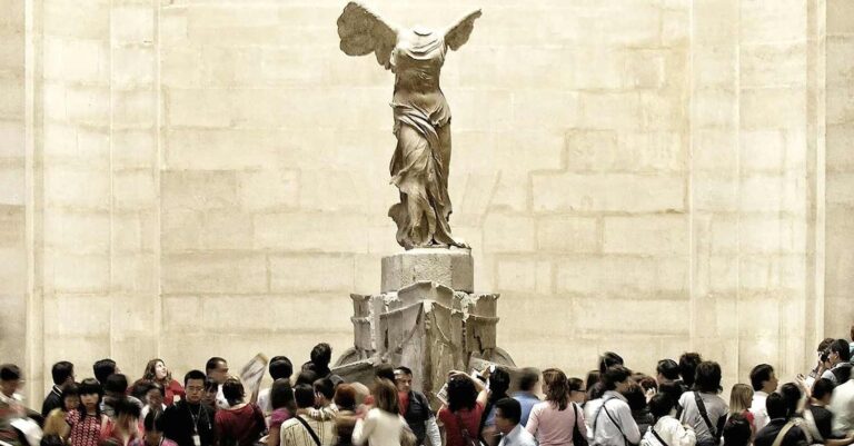 Συγκλονιστικό άρθρο στη Liberation: «Τελικά όλη η Ευρώπη έκλεψε κάτι από την Ελλάδα»