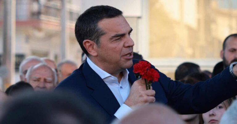 Τσίπρας από Νέα Μουδανιά: «Ως εδώ, ήρθε η ώρα για μία μεγάλη πολιτική αλλαγή»