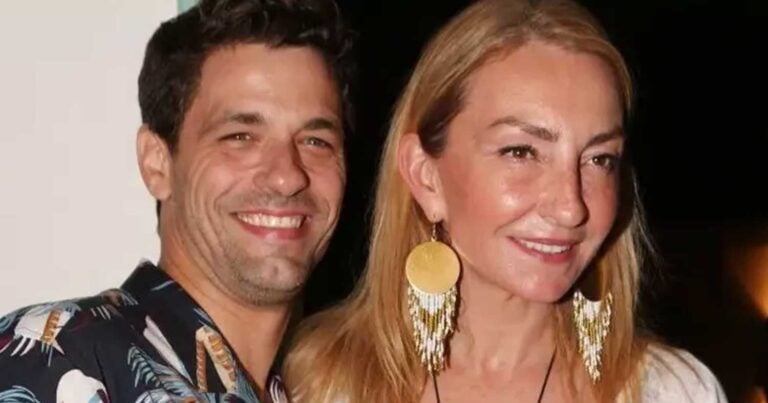 Τότσικας: «Θεωρώ βλαχιά να σχολιάζουν τη διαφορά ηλικίας με τη γυναίκα μου»