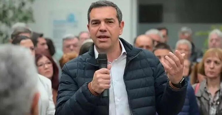 Αλέξης Τσίπρας: «Θέλουμε η χώρα να αλλάξει ή να βουλιάξει;»