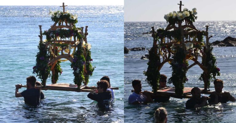 Ο πιο ξεχωριστός επιτάφιος: Σε κλίμα συγκίνησης η περιφορά του Επιταφίου μέσα στη θάλασσα στη Νάξο