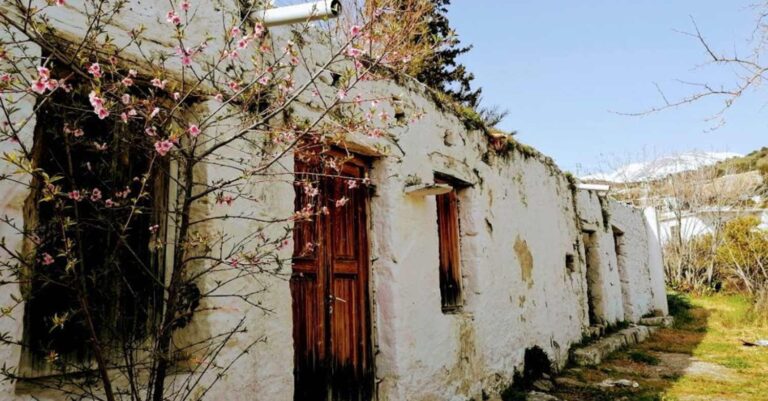 Γειτόνισσα μας κάλεσε σπίτι της να παίξουν τα παιδιά και όταν πήγαμε δεν μας άνοιγε. Μην είστε τέτοιες!