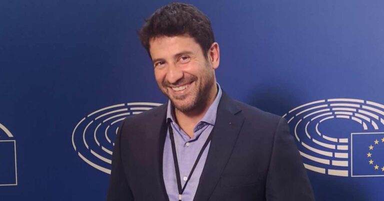 Αυτή είναι η γυναίκα που κατήγγειλε τον Αλέξη Γεωργούλη για σεξoυαλική παρενόχληση