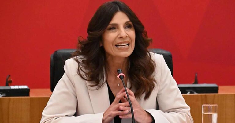 Τσαπανίδου: «Ο Μητσοτάκης δεν τολμά να βρεθεί απέναντι από τον Τσίπρα»