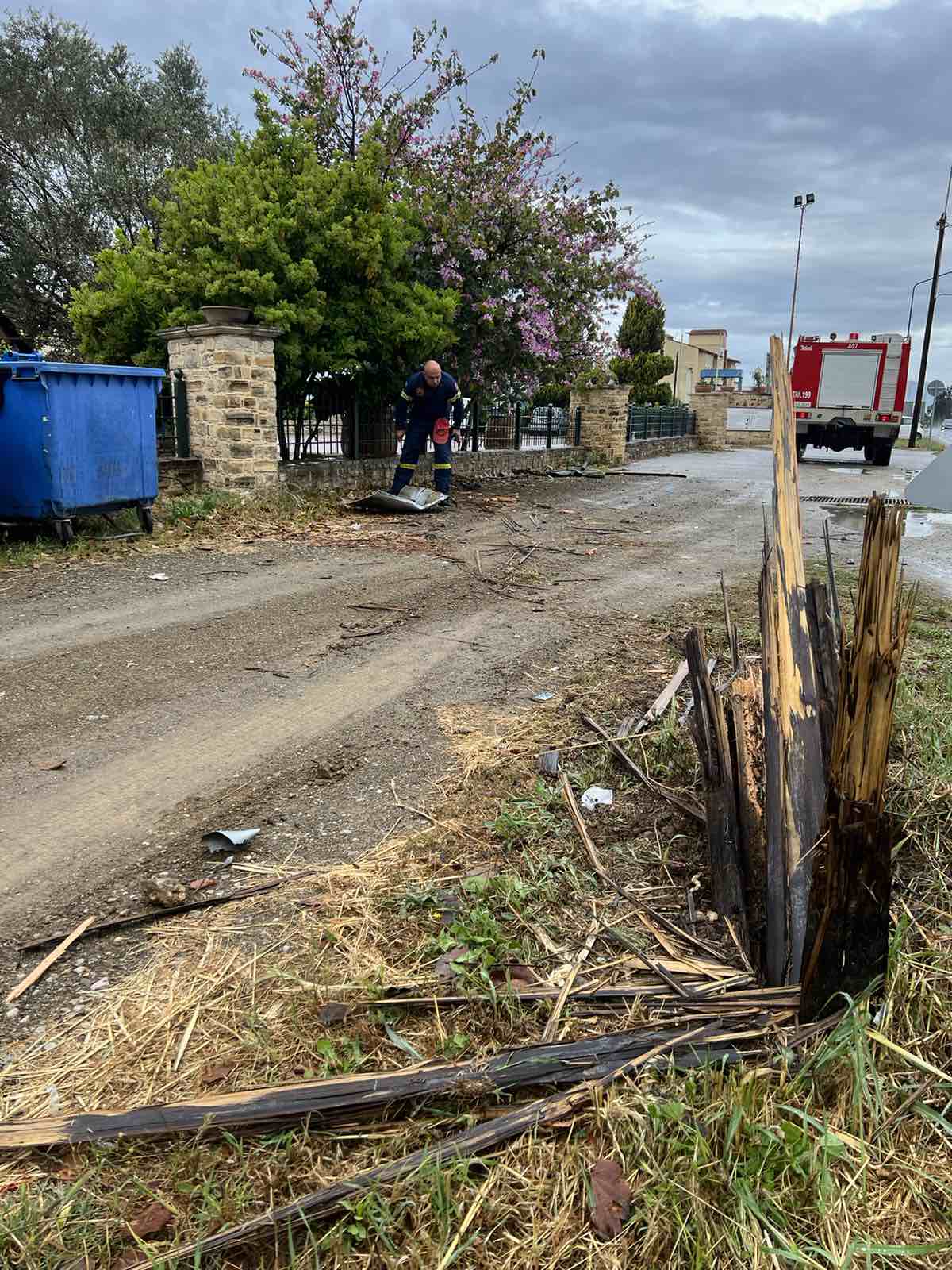 Ξημέρωσε «μαύρο» Σάββατο: Ανείπωτος θρήνος στη Μεσαρά για τον αδικοχαμένο Γιάννη – «Έσβησε» στα 24 του 2 ximerose mayro savvato aneipotos thrinos sti mesara gia ton adikochameno gianni esvise sta 24 toy 5 1200x1600 1