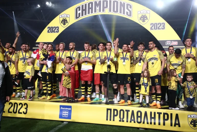 «Κιτρινόμαυρο» party δίχως τέλος για το πρωτάθλημα της ΑΕΚ!