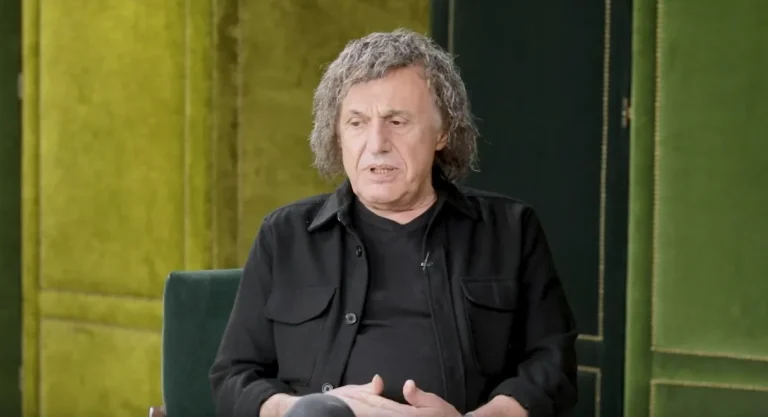 Βασίλης Παπακωνσταντίνου: «Χρειάστηκε να πάω σε ψυχίατρο»