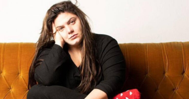Δύσκολες ώρες για τη Δανάη Μπάρκα: «Το χεράκι σου σε 3 μήνες έγινε μόνο κόκαλα. Περνάει άραγε αυτός ο πόνος;»