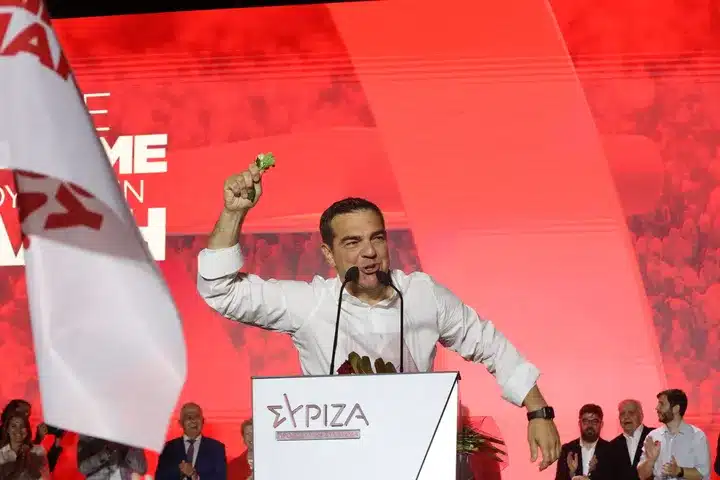 6466765523000019008b9ff8