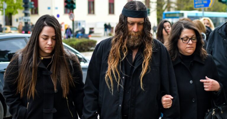 Συγκλονίζει ο πατέρας του Βαγγέλη Γιακουμάκη 8 χρόνια μετά τον θάνατό του