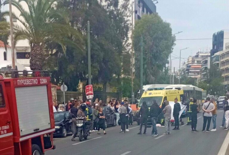 Καλλιθέα: Σε σοκ η αδελφή της 12χρονης που σκοτώθηκε, μετά το σχόλασμα – «Οι χαροκαμένοι γονείς έχουν καταρρεύσει»