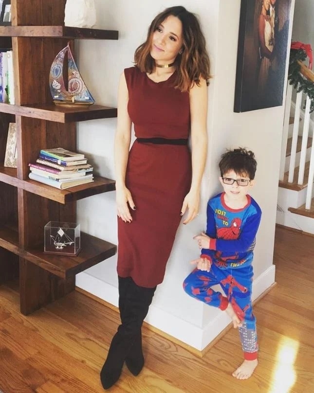 kalomoira saranti to terastio spiti stin ameriki kai oi panemorfes fotografies me ton syzygo kai ta paidia tis4 645x808 1