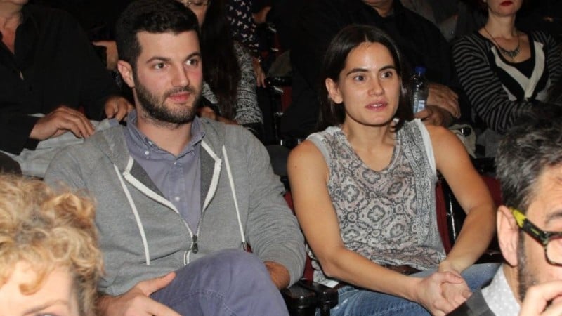 Άγριο κράξιμο στην κόρη του Γιώργου Νταλάρα: Το περιστατικό με το σύζυγό της που εκνεύρισε τον κόσμο 1 miltos sotiriadis georgiana ntalara