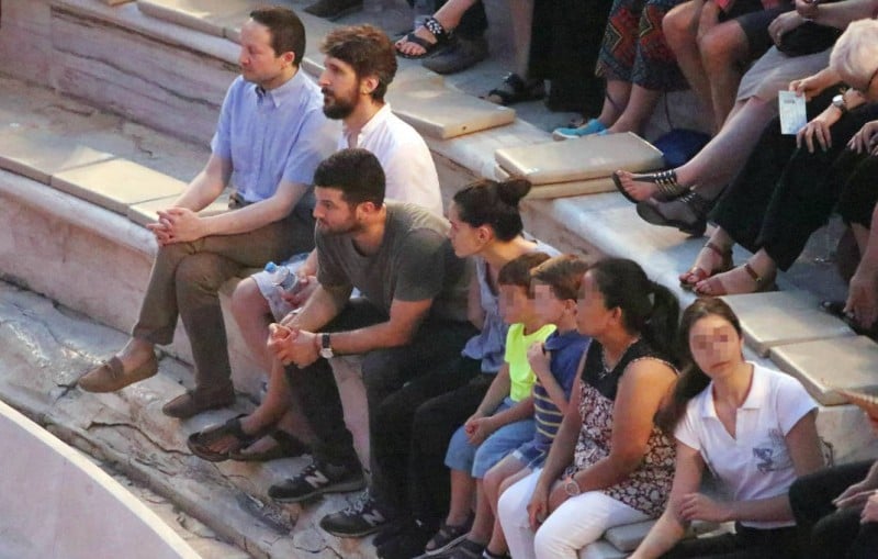 Άγριο κράξιμο στην κόρη του Γιώργου Νταλάρα: Το περιστατικό με το σύζυγό της που εκνεύρισε τον κόσμο 2 miltos sotiriadis georgiana ntalara irodio