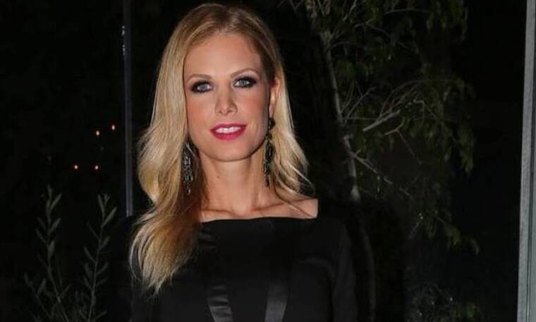 nansy alexiadi i allagi karieras kai o logos poy afise ti diskografia i metakomisi sto exoteriko i protasi gamoy kai i epithymia paidioy