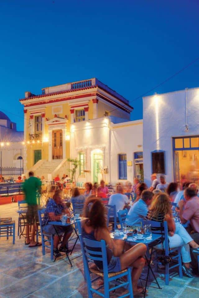 serifos xwra travelstylegr 1