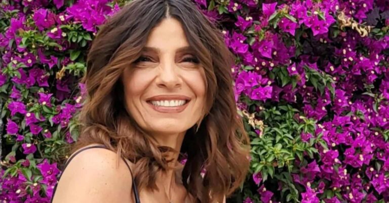 Στη «λίστα Πέτσα» η ιστοσελίδα της Πόπης Τσαπανίδου; – Φέρεται να είχε πάρει 17.820 ευρώ εν μέσω πανδημίας