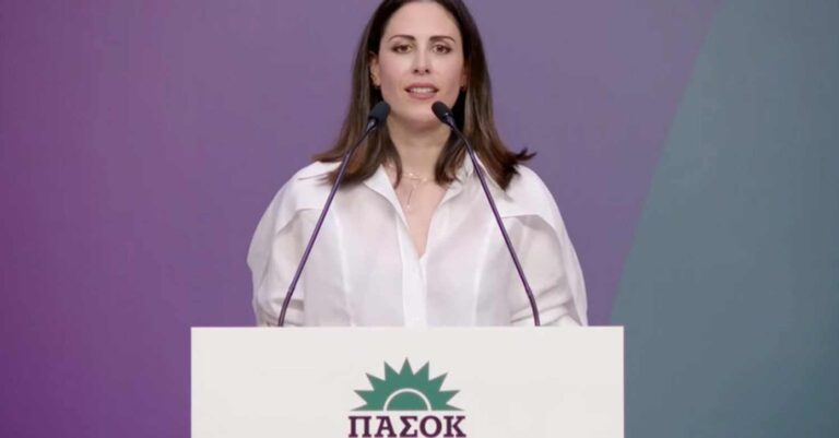 Ελένη Χρονοπούλου: Η πρώτη εμφάνιση της μετά την ανακοίνωση της υποψηφιότητας της με το ΠΑΣΟΚ