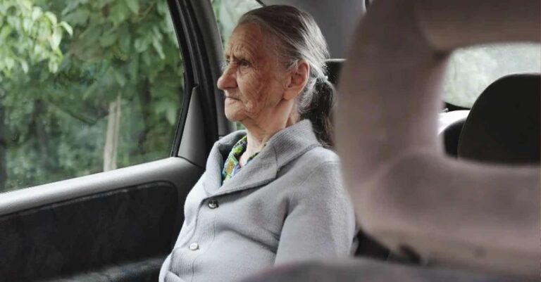 Ένα δρομολόγιο του άλλαξε τη ζωή: Η συγκινητική εξομολόγηση ενός ταξιτζή για τον πιο απρόσμενο επιβάτη