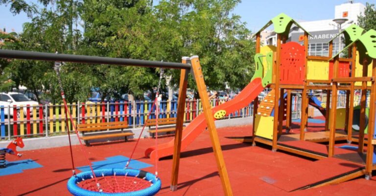 Ευχάριστα νέα: Eκτός κινδύνου νοσηλεύεται η 5χρονη που χτύπησε σε παιδική χαρά  στην Αρχαία Ολυμπία