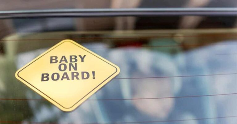 Ανακάλυψα ότι είναι παντρεμένος όταν έπεσε το σήμα baby on board από το ντουλαπάκι του αυτοκινήτου