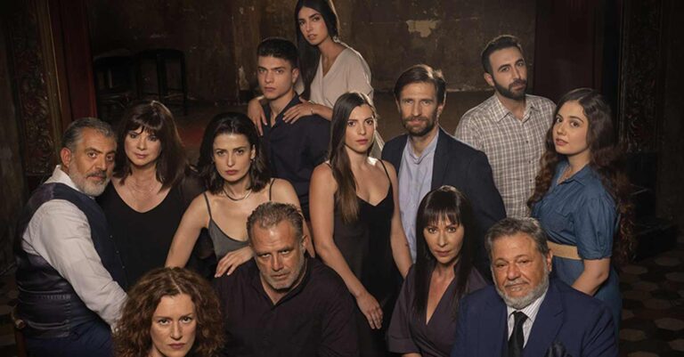 Η Γη της Ελιάς: Η απουσία στην κηδεία της Μυρτάλης, το δακτυλίδι της. Καίγεται η σορός του Αλέξη