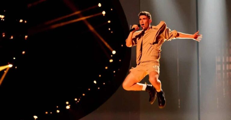 Eurovision: Τέλος οι κριτικές επιτροπές για την ΕΡΤ – O κόσμος θα διαλέγει το ελληνικό τραγούδι