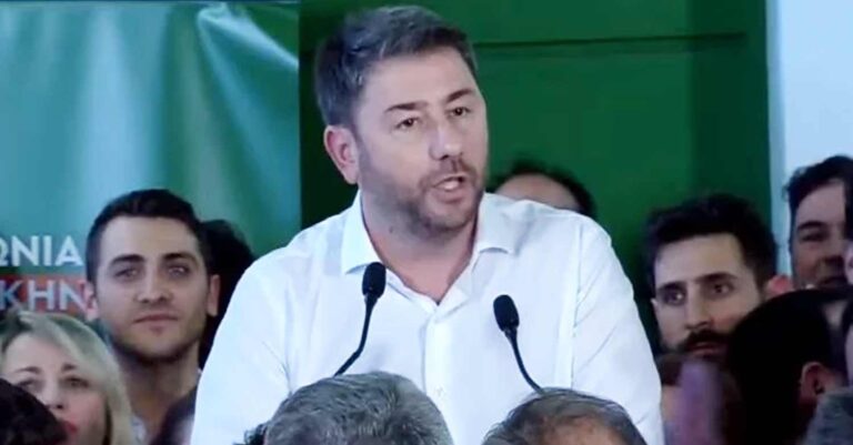 Ανδρουλάκης: «Ανατέλλει ξανά ο ήλιος της ελπίδας – Ξαναπιάνουμε το νήμα της Ιστορίας»
