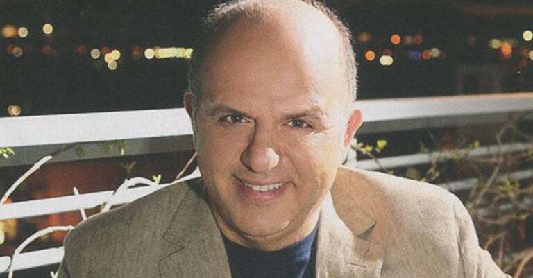 Νίκος Μουρατίδης: «Σου πάει το κουπόνι Ελλάδα μου. Από δω και πέρα θα ζεις με pass»