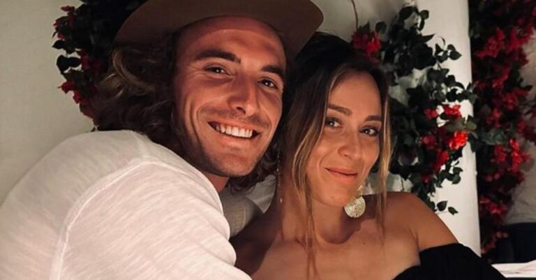 Στέφανος Τσιτσιπάς: «Με την Πάουλα Μπαντόσα είμαστε ζευγάρι, αδελφές – ψυχές»