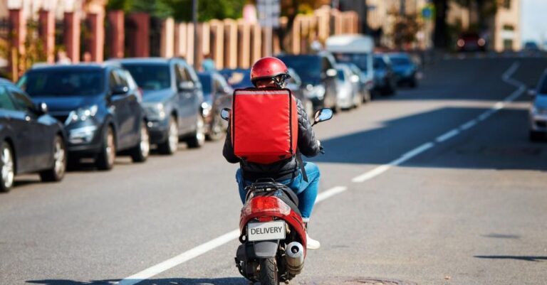 19χρονος ντελιβεράς «έσβησε» στη ΜΕΘ – Πάλεψε για 4 μέρες