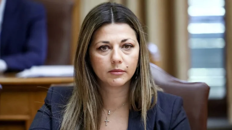 Σοφία Ζαχαράκη: Κύμα συμπαράστασης στο Twitter μετά το σεξιστικό σχόλιο του Θάνου Τζήμερου