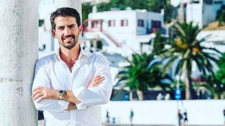 Πέθανε ξαφνικά σε ηλικία 40 ετών ο γνωστός κοσμηματοπώλης Φώτης Πονηρός