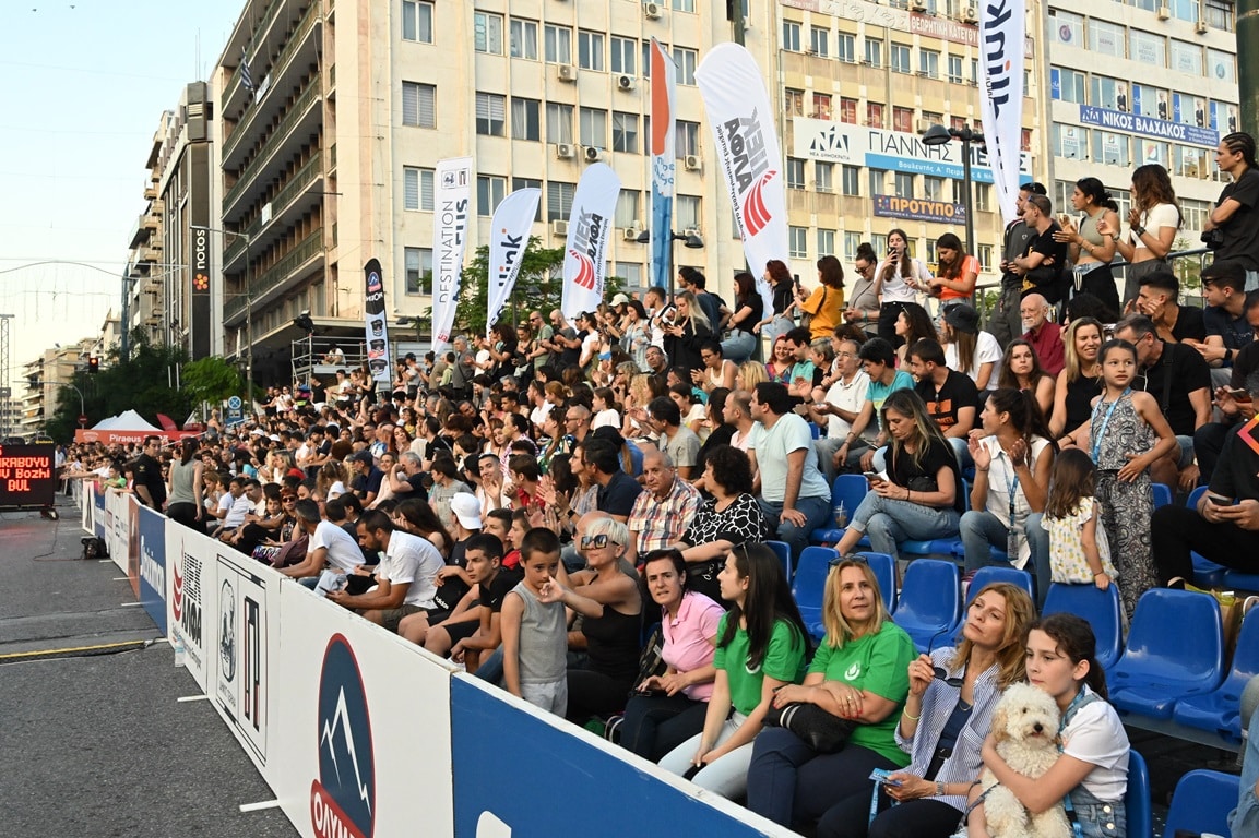 «Ιπτάμενος» και στον Πειραιά ο Τεντόγλου με 8μ.24! 1 351481606 275540134887350 7107993169337749411 n