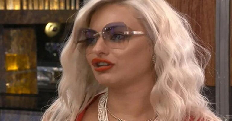 First Dates: Ρεσιτάλ με τη Θεσσαλονικιά «Πατούλαινα» – «Φουκαρά, να σε μυρίσει θέλει»