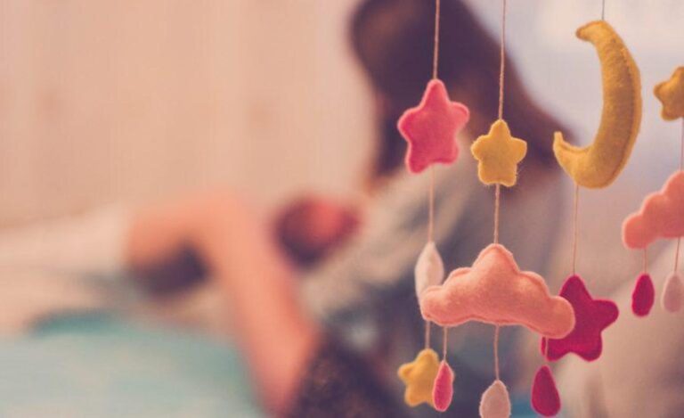 Έζησα μία αποβολή και το θάνατο της 4 μηνών κόρης μου. Εγώ τώρα δεν λέγομαι μαμά;