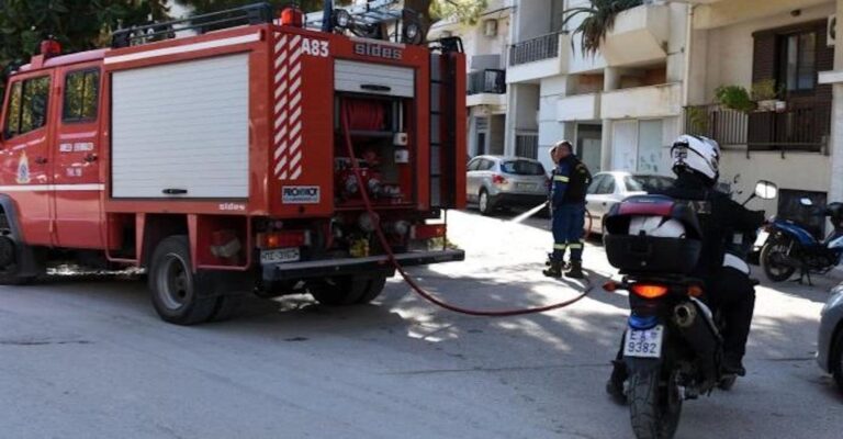 Φρικτός θάνατος στη Λάρισα για πατέρα δύο παιδιών  –  Πήρε φωτιά σε μπαλκόνι και πέφτοντας καρφώθηκε σε κάγκελα