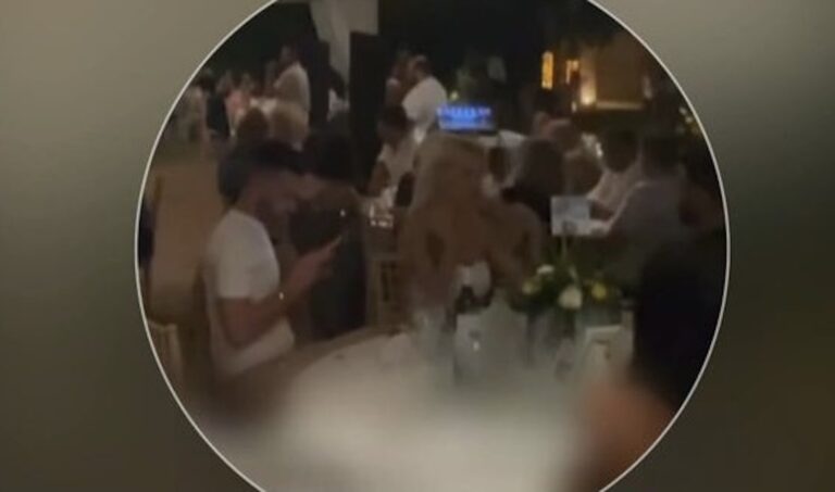 Οι χωρισμένοι Παναγιώταρου και Σχίζας μαζί σε βάφτιση