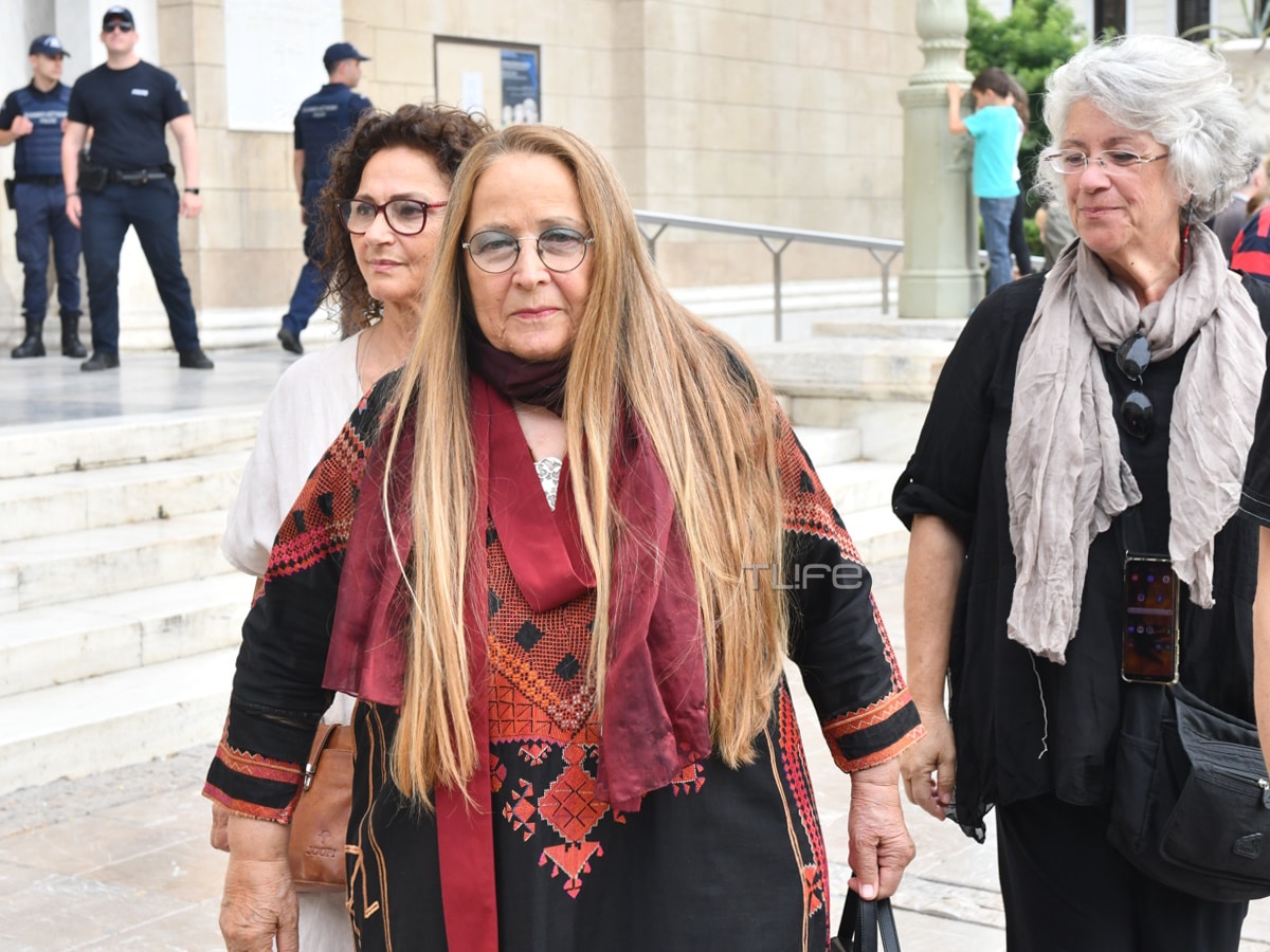 Θλίψη στην κηδεία του Γιάννη Μαρκόπουλου: Το τελευταίο αντίο στον μεγάλο μουσικοσυνθέτη 19 mariza