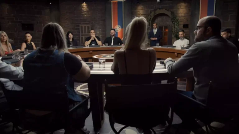 Προδότες: Την ψήφισαν να αποχωρήσει αλλά… «έμειναν» με την αποκάλυψη της