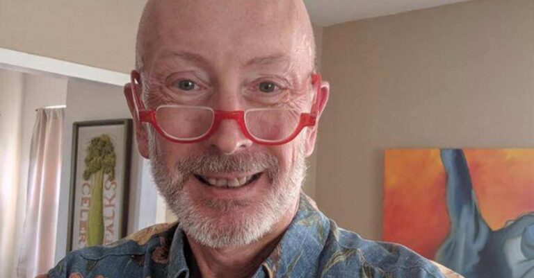 Ο πατέρας μου με αποκλήρωσε επειδή είμαι γκέι. Η γυναίκα μου όμως έδειξε κατανόηση